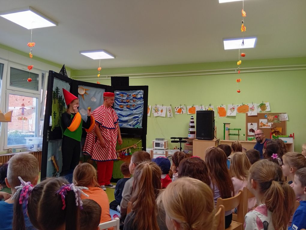 Ljubav djeci prije svega! Sasvim oblična priča